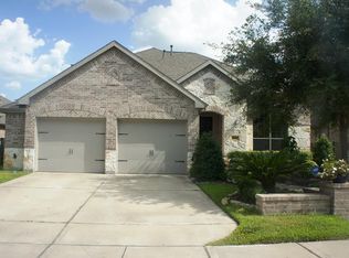 18411 Pin Oak Bend Dr, Cypress, TX 77433