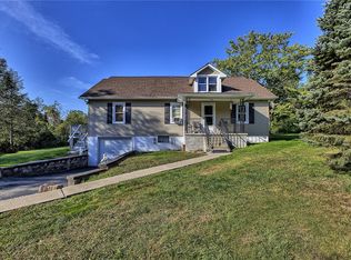 1233 Toppers Rd, Greensburg, PA 15601