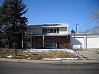 2nd image of 519 Newland St