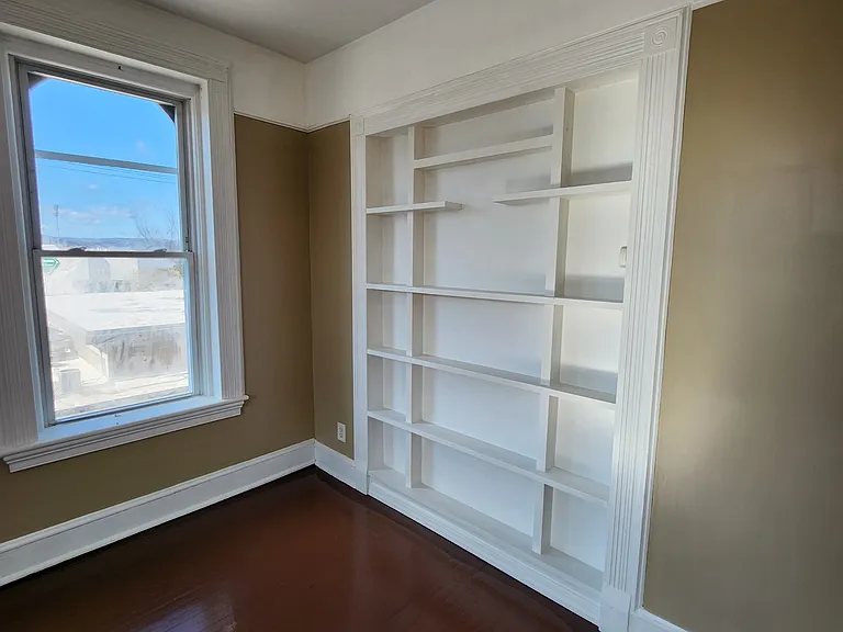 36 Pine St #3F — Photo 4