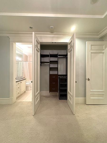 Vancouver Apartment for rent - 3 Bedrooms — photo 11
