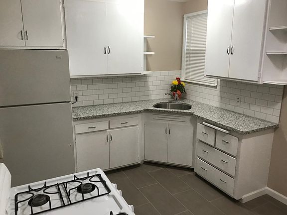 5th image of 7322 Garfield Ave