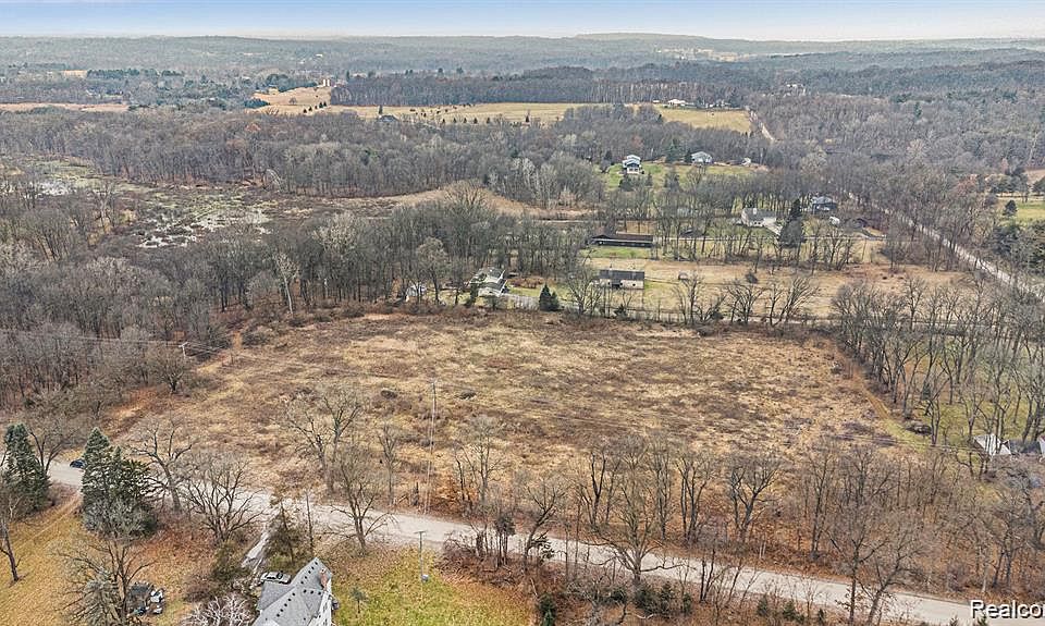 1st image of 8881 Merrill Rd