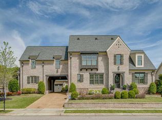 576 W Winding Wood Cir, Collierville, TN 38017