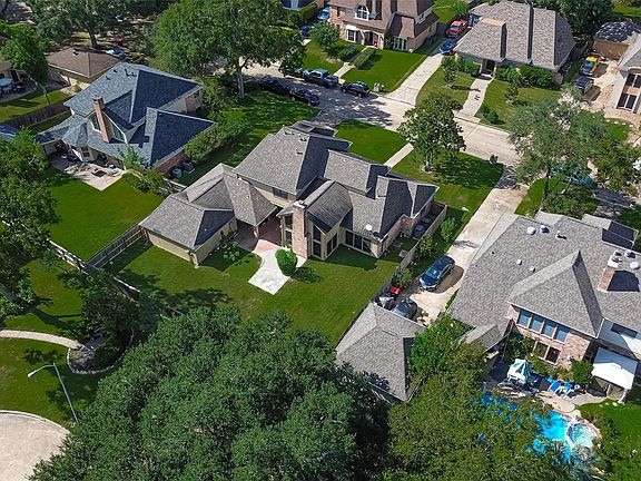 3rd image of 14819 Alderwick Dr