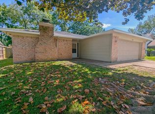 2002 Derby Dr, Conroe, TX 77303