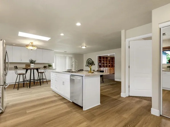 8378 Central Ave, Orangevale, CA 95662