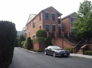 25 Norwood Avenue #8, Summit, NJ 07901