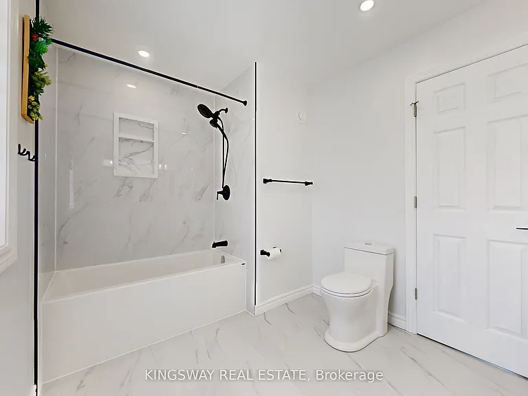20 Glen Ross Rd — Photo 22