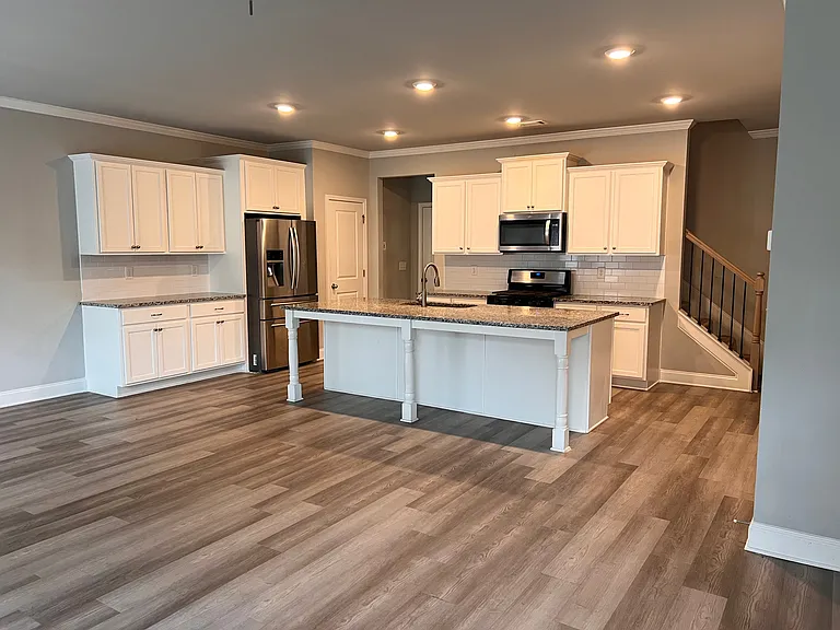 2445 Morgan Place Dr — Photo 3
