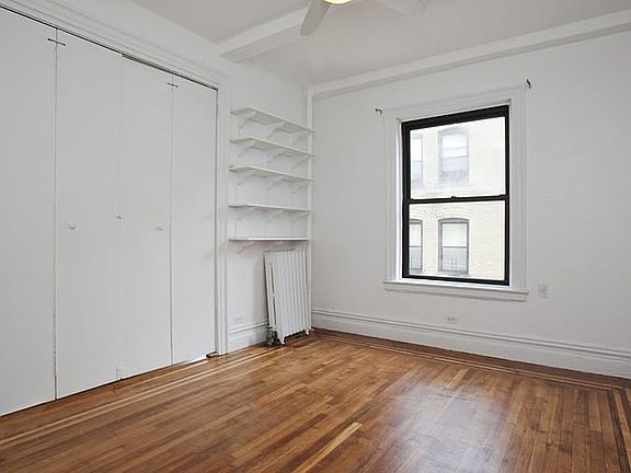 4th image of 609 W 114th St APT 75
