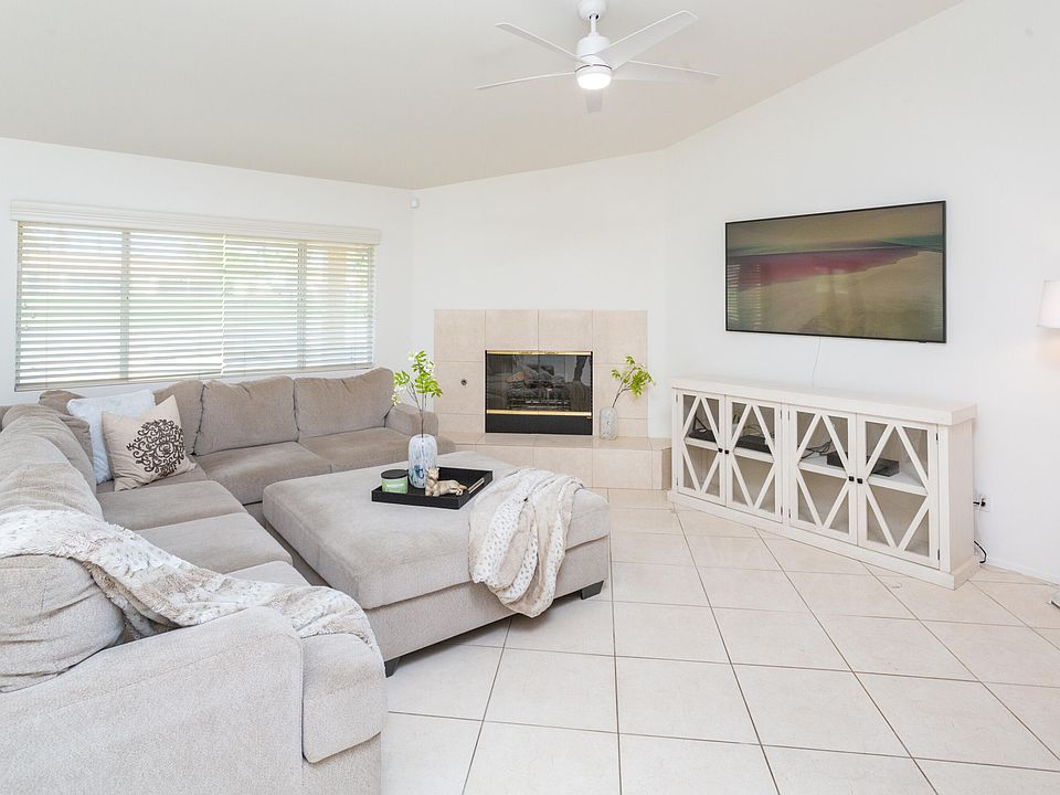 1st image of 49329 Barrymore Dr