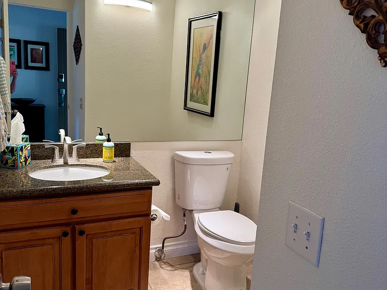 Powder room.