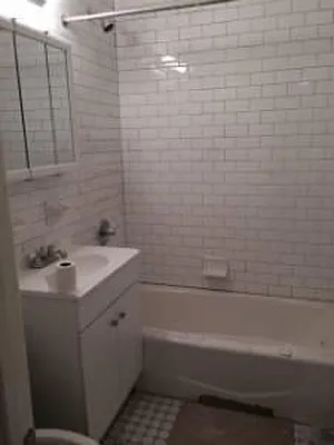 Rented by MQ Realty LLC | media 22