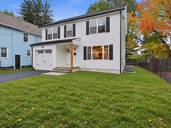 167 Dorset St, Springfield, MA 01108