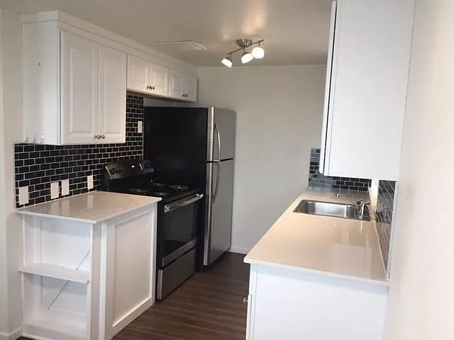 3202 Pacific Ave #8 — Photo 22