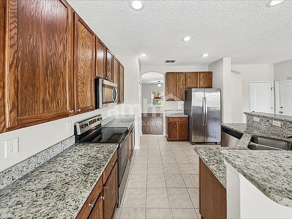 3rd image of 1574 Harvest Cove Dr
