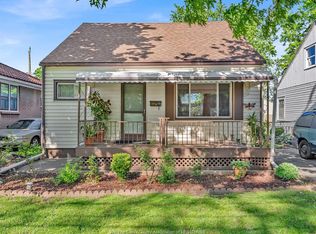 1936 Central Ave, Windsor, ON N8W 4H9