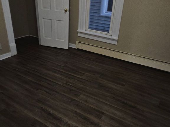 4th image of 1001 Lincoln Ave #2