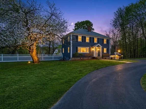 94 Howard St, Saugus, MA 01906