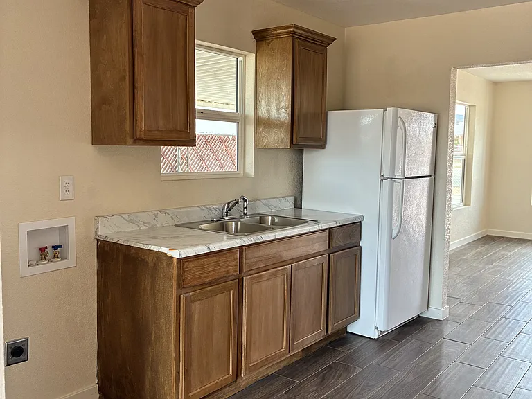 3900 McConnell Ave — Photo 9