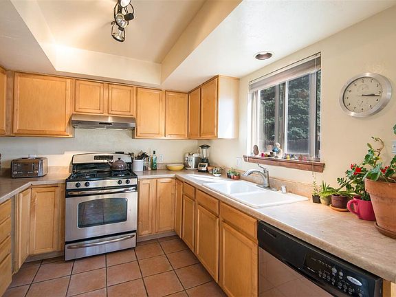 4th image of 2276 Calle Cuesta