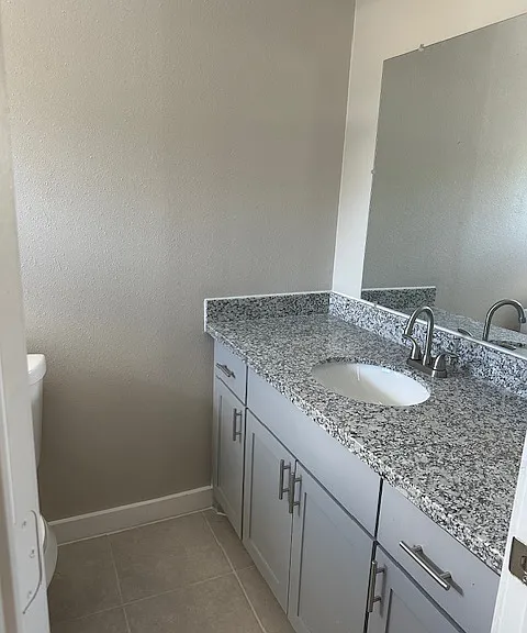 Leonora Apartments — Photo 8