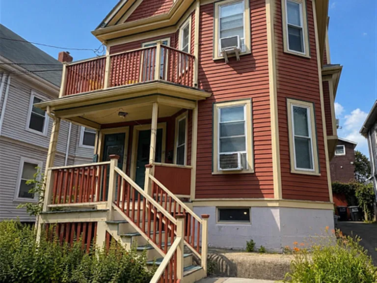 25 Willow Ave #1 — Photo 12