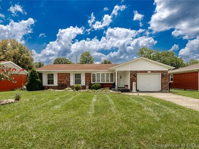 28 Brookview Drive, New Albany, IN, 47150