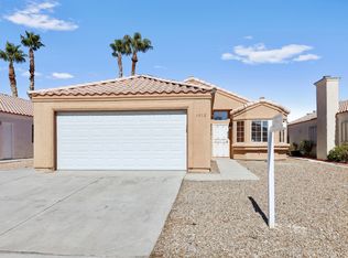 1912 Solana Del Norte Way, North Las Vegas, NV 89031