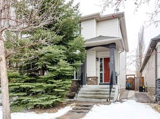204 N Eversyde Cir SW, Calgary, AB T2Y 4T4