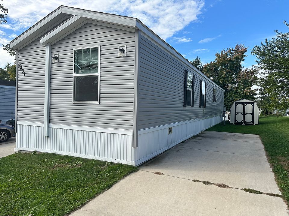 2nd image of 3837 Berlitz Ln NW #257