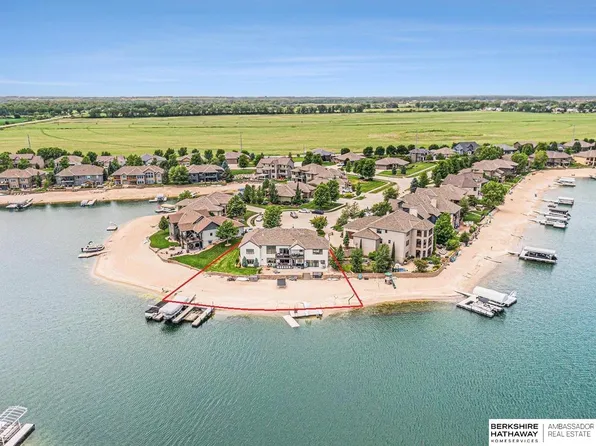 3905 N 269th Cir, Valley, NE 68064