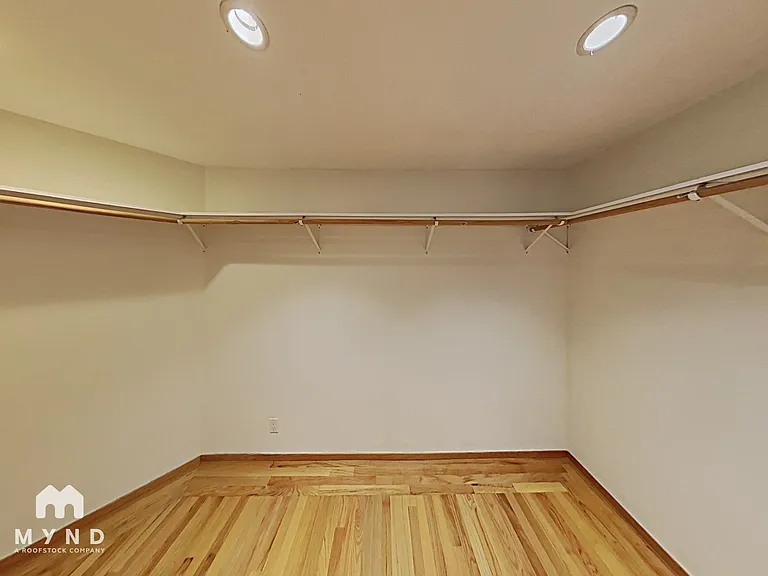 10924 Barranca Dr — Photo 18