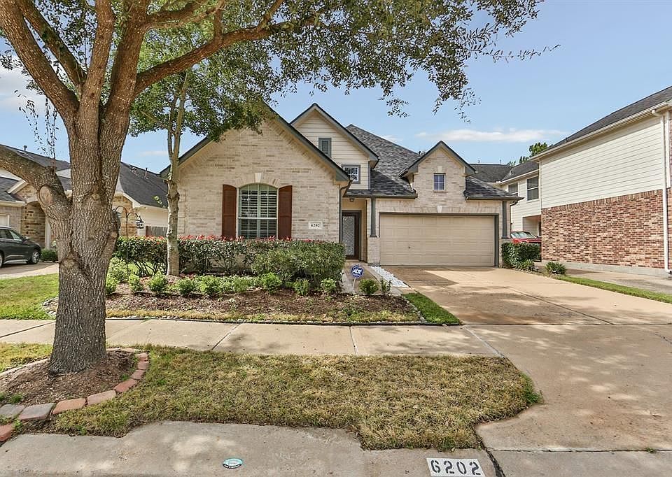1st image of 6202 Breezy Hollow Ln