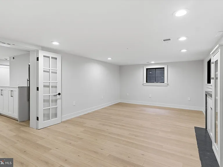 5921 Chesterbrook Rd — Photo 78