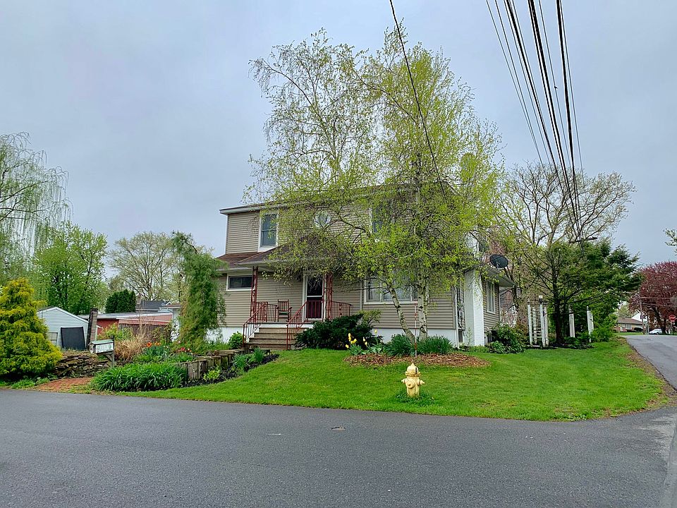 1st image of 2666 John St