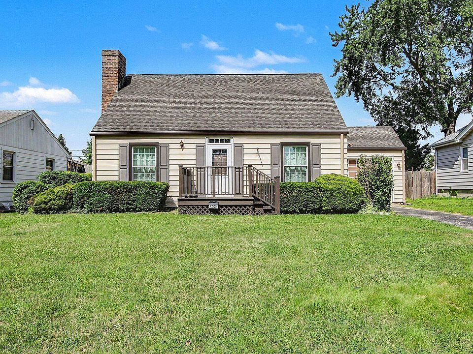 1st image of 7024 Magoun Ave