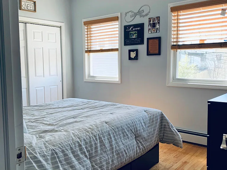 190 Shepherd Ave #2 — Photo 22