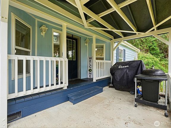 4th image of 27613 Grandview Road