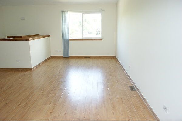 2nd image of 24410 W Hillside Ave