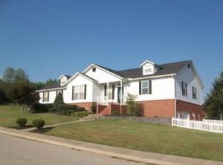 1911 Fairview Dr, Harrison, AR 72601
