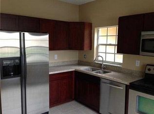17906 SW 10th Ln, Pembroke Pines, FL 33029