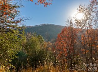 263 Nuthatch Ln, Black Mountain, NC 28711
