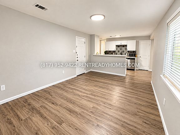 4th image of 3806 Pocatello St