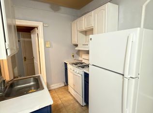 325 Summit Ave #103, Jersey City, NJ 07306