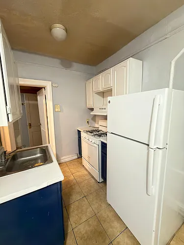 325 Summit Ave Photo 1