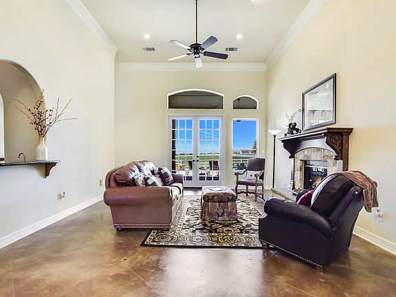 3rd image of 30130 Twin Creek Dr