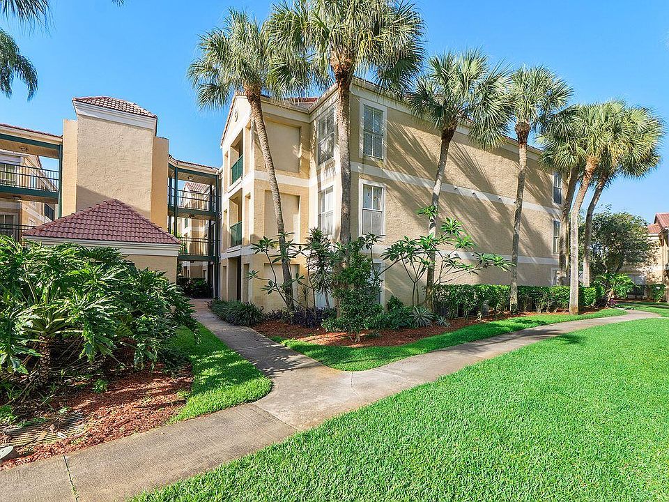 1st image of 875 Riverside Drive #710