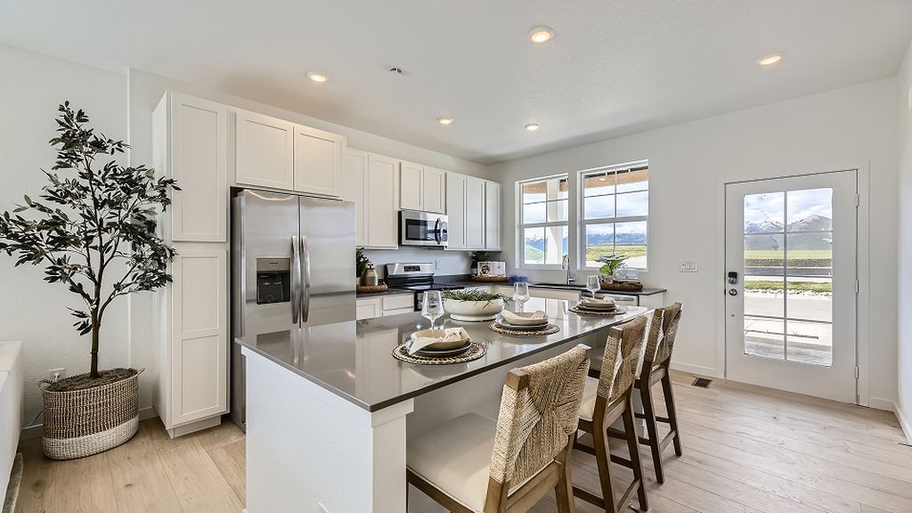 Plan 306 Plan, Riano Ridge : The Parkside Collection